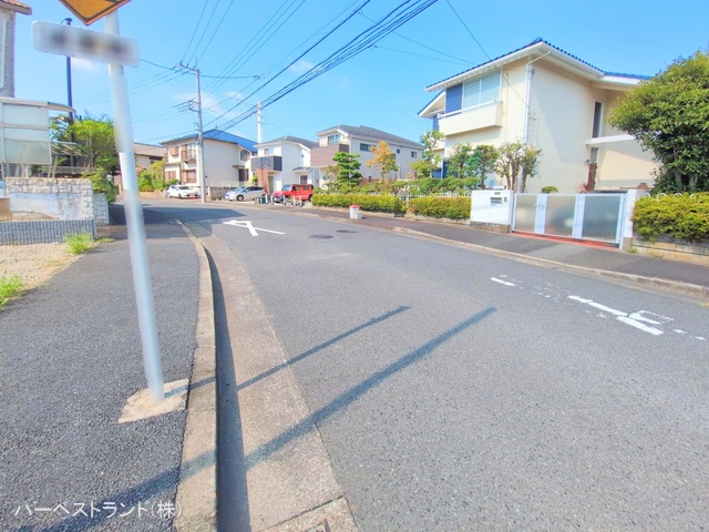 神奈川県川崎市麻生区虹ケ丘１丁目の新築戸建て更地・土地写真 2025年8月18日撮影