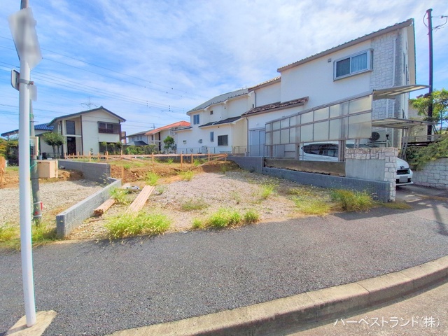 神奈川県川崎市麻生区虹ケ丘１丁目の新築戸建て基礎写真 2025年10月1日撮影