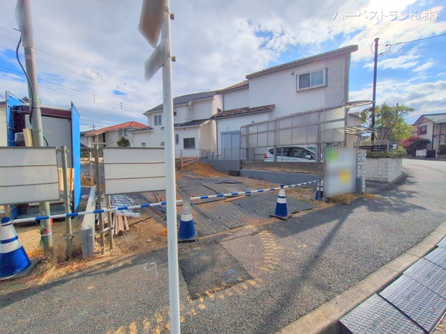 神奈川県川崎市麻生区虹ケ丘１丁目の新築戸建て基礎写真 2025年11月18日撮影