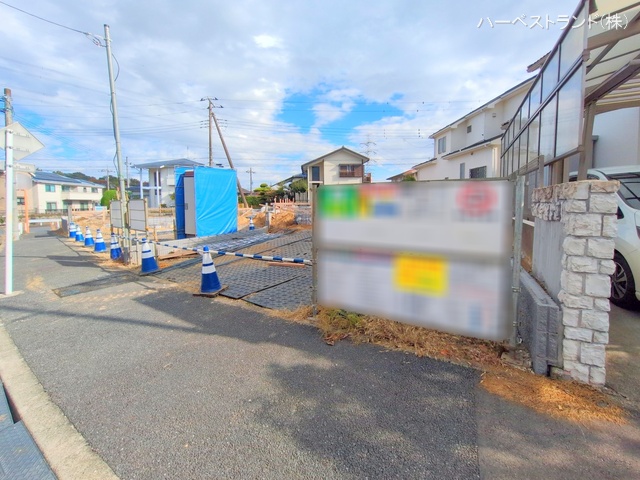 神奈川県川崎市麻生区虹ケ丘１丁目の新築戸建て基礎写真 2025年11月18日撮影