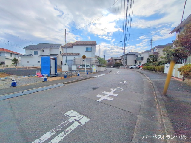 神奈川県川崎市麻生区虹ケ丘１丁目の新築戸建て基礎写真 2025年11月18日撮影