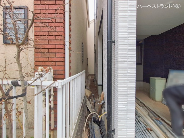 神奈川県横浜市鶴見区東寺尾2丁目の新築戸建て外構写真 2026年1月27日撮影