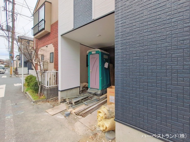 神奈川県横浜市鶴見区東寺尾2丁目の新築戸建て外構写真 2026年1月27日撮影