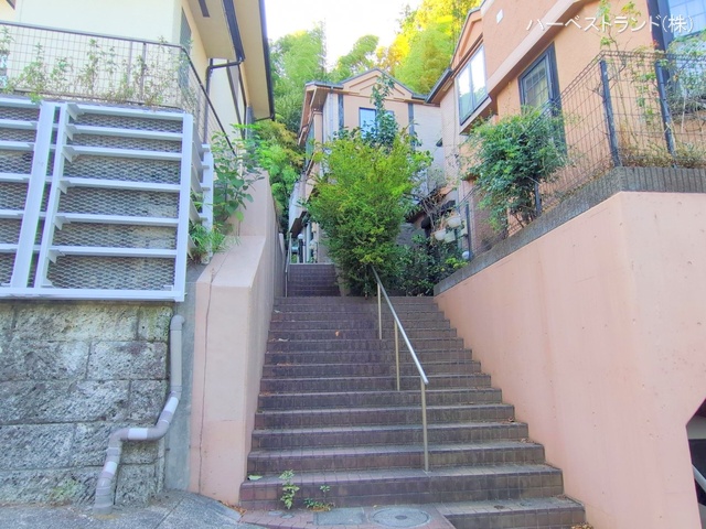 神奈川県川崎市中原区井田2丁目の中古戸建て完成写真 2025年8月31日撮影