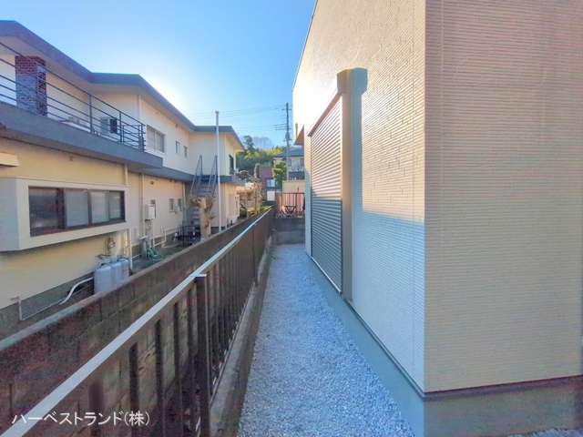 神奈川県綾瀬市早川の新築戸建て完成写真 2025年12月16日撮影