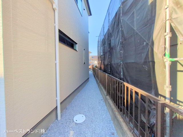 神奈川県綾瀬市早川の新築戸建て完成写真 2025年12月16日撮影