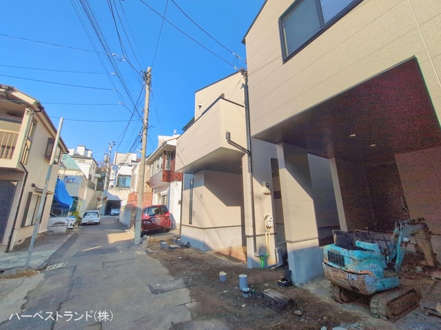 神奈川県横浜市神奈川区三ツ沢下町の新築戸建て外構写真 2026年1月4日撮影