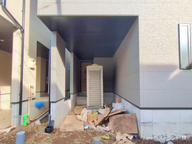 神奈川県横浜市神奈川区三ツ沢下町の新築戸建て外構写真 2025年11月3日撮影