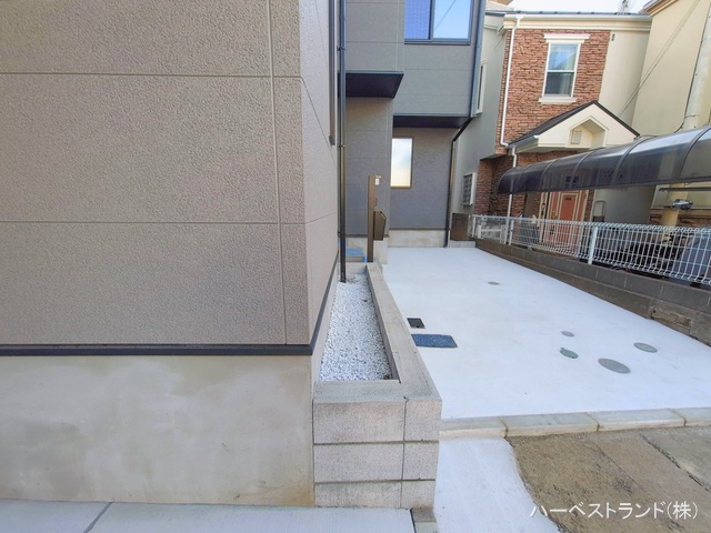 神奈川県横浜市神奈川区三ツ沢下町の新築戸建て完成写真 2026年1月29日撮影