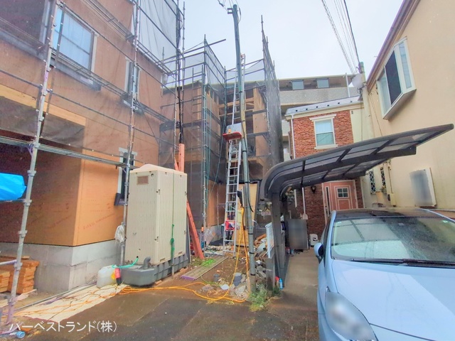 神奈川県横浜市神奈川区三ツ沢下町の新築戸建て上棟写真 2025年9月3日撮影