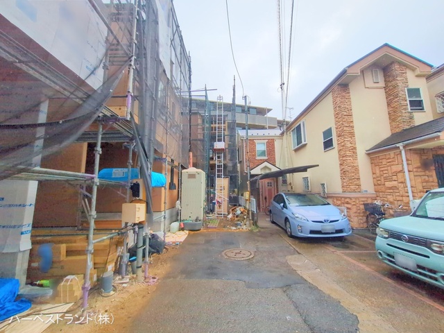 神奈川県横浜市神奈川区三ツ沢下町の新築戸建て上棟写真 2025年9月3日撮影