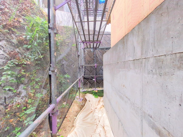 神奈川県横浜市神奈川区三ツ沢下町の新築戸建て上棟写真 2025年9月3日撮影