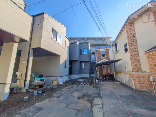 神奈川県横浜市神奈川区三ツ沢下町の新築戸建て外構写真 2026年1月4日撮影