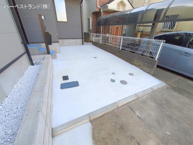 神奈川県横浜市神奈川区三ツ沢下町の新築戸建て完成写真 2026年1月29日撮影