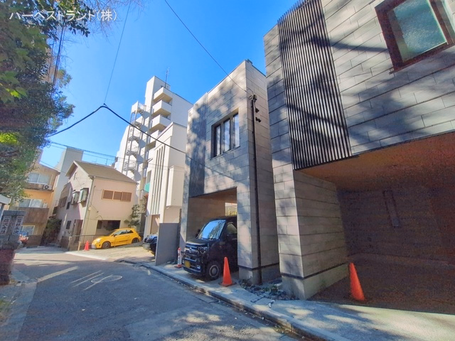 横浜市神奈川区青木町(戸建)02 完成