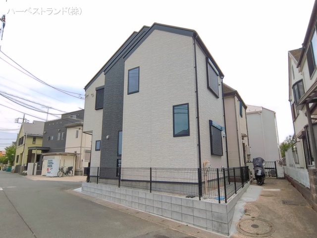 神奈川県川崎市高津区子母口の新築戸建て完成写真 2026年4月23日撮影