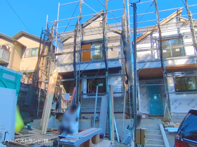 神奈川県横浜市港北区下田町３丁目の新築戸建てシート写真 2025年11月16日撮影