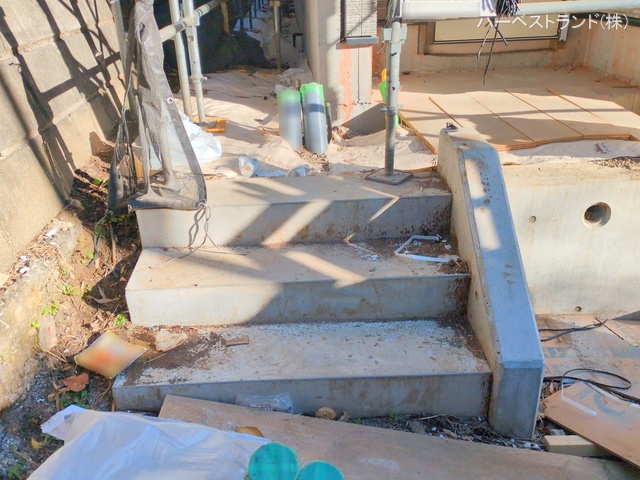 神奈川県横浜市港北区下田町3丁目の新築戸建て外構写真 2025年12月11日撮影