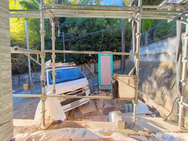 神奈川県横浜市港北区下田町3丁目の新築戸建て外構写真 2025年12月11日撮影