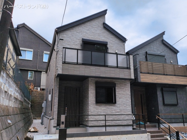 神奈川県横浜市港北区下田町3丁目の新築戸建て外構写真 2026年3月5日撮影