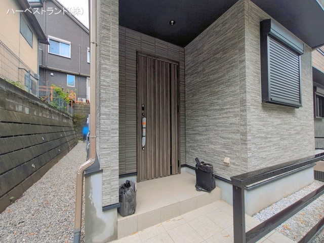 神奈川県横浜市港北区下田町３丁目の新築戸建て完成写真 2026年4月1日撮影