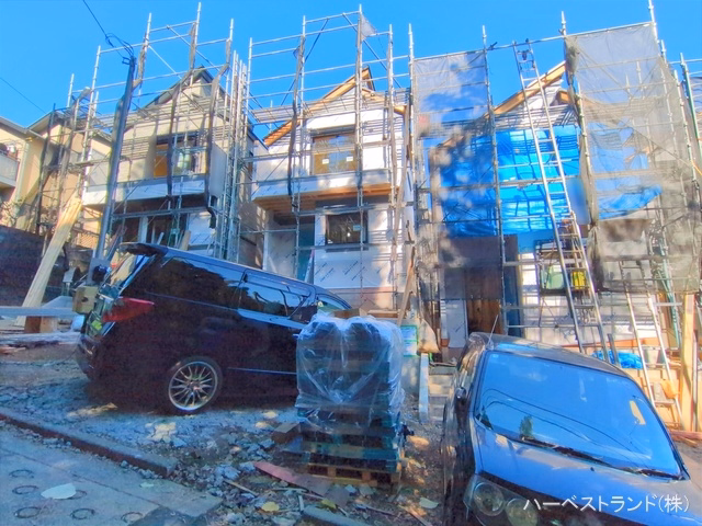 神奈川県横浜市港北区下田町３丁目の新築戸建てシート写真 2025年11月16日撮影