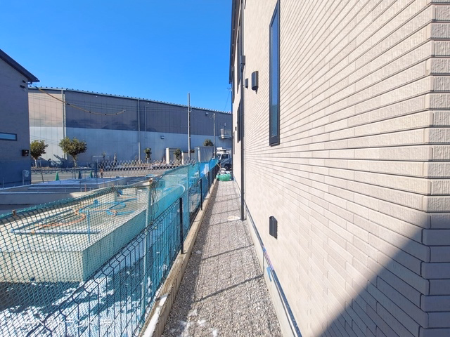 神奈川県綾瀬市深谷中２丁目の新築戸建て完成写真 2026年2月8日撮影