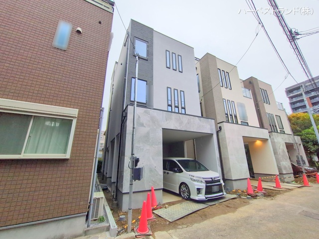 神奈川県川崎市中原区小杉御殿町２丁目の新築戸建て外構写真 2025年10月20日撮影
