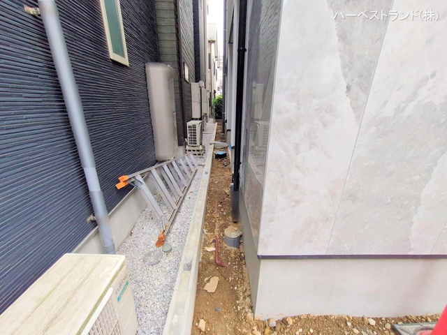 神奈川県川崎市中原区小杉御殿町2丁目の新築戸建て外構写真 2025年10月20日撮影