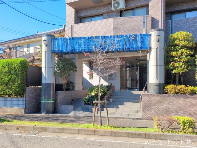 神奈川県相模原市南区上鶴間本町4丁目のマンション『ライオンズガーデン相模大野』エントランス写真 2024年11月28日撮影