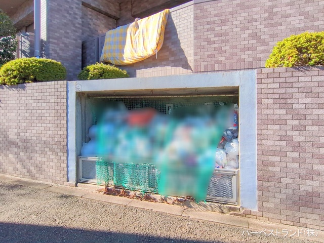 神奈川県相模原市南区上鶴間本町4丁目のマンション『ライオンズガーデン相模大野』外観写真 2024年11月28日撮影