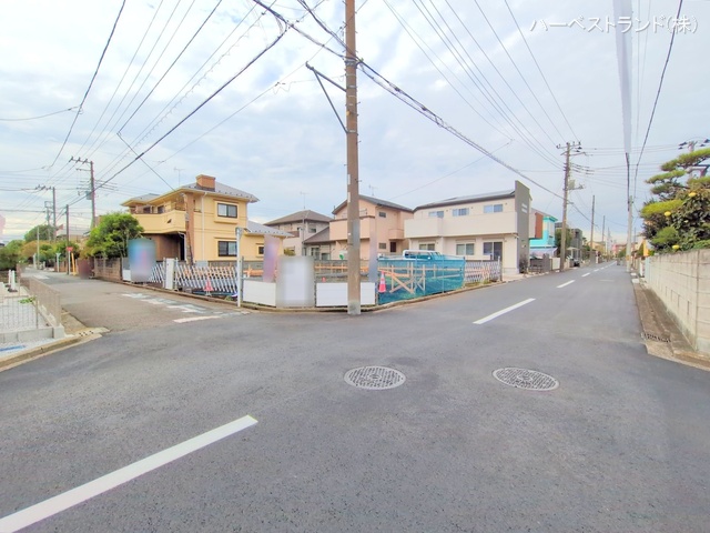 神奈川県横浜市瀬谷区南台１丁目の新築戸建て基礎写真 2025年10月19日撮影