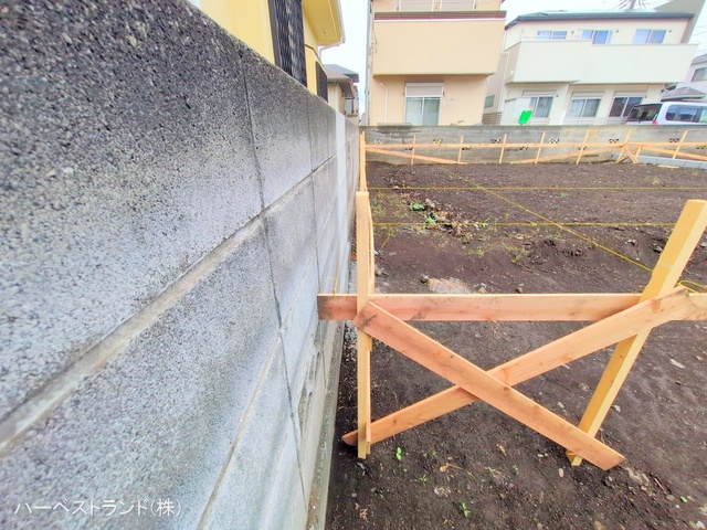 神奈川県横浜市瀬谷区南台１丁目の新築戸建て基礎写真 2025年10月19日撮影