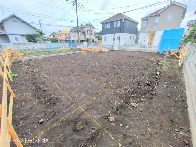 神奈川県横浜市瀬谷区南台１丁目の新築戸建て基礎写真 2025年10月19日撮影