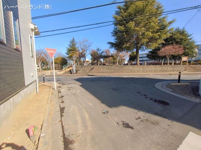 神奈川県綾瀬市小園南２丁目の新築戸建て外構写真 2026年1月26日撮影