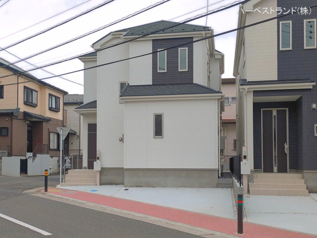 神奈川県綾瀬市小園南２丁目の新築戸建て完成写真 2026年4月5日撮影