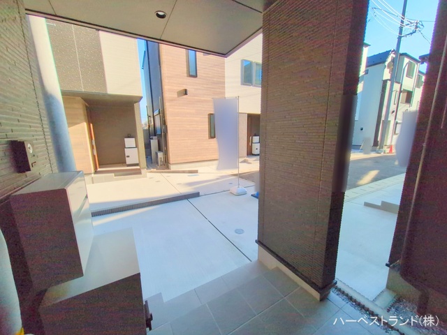 神奈川県川崎市高津区明津の新築戸建て完成写真 2025年12月10日撮影