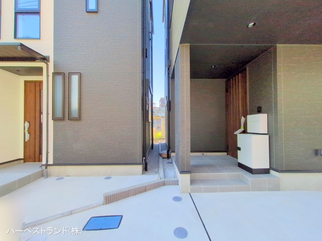 神奈川県川崎市高津区明津の新築戸建て完成写真 2025年12月10日撮影