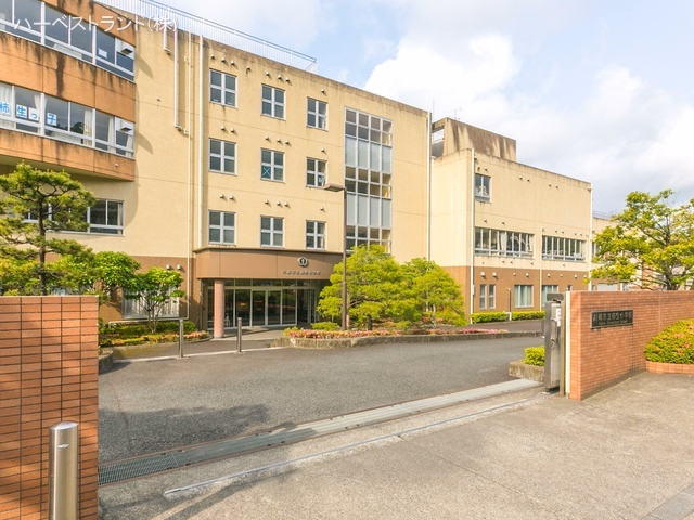 神奈川県川崎市麻生区片平3丁目の新築戸建て周辺 川崎市立柿生小学校 距離700m