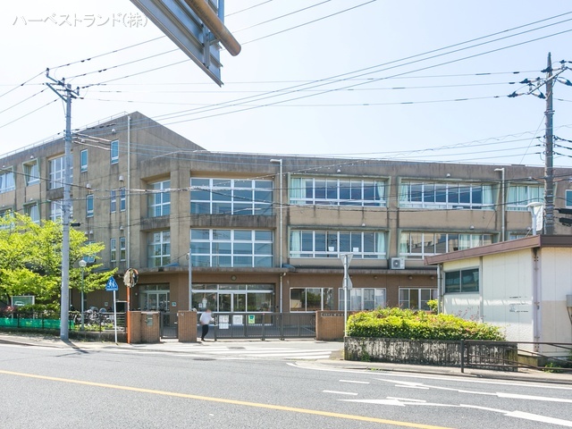 川崎市立橘小学校 距離960m