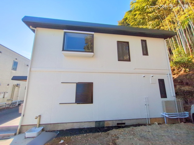 神奈川県横浜市青葉区元石川町の中古戸建て完成写真 2025年12月7日撮影