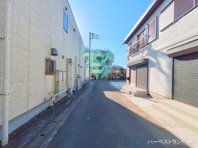 神奈川県横浜市青葉区元石川町の中古戸建て完成写真 2025年12月7日撮影