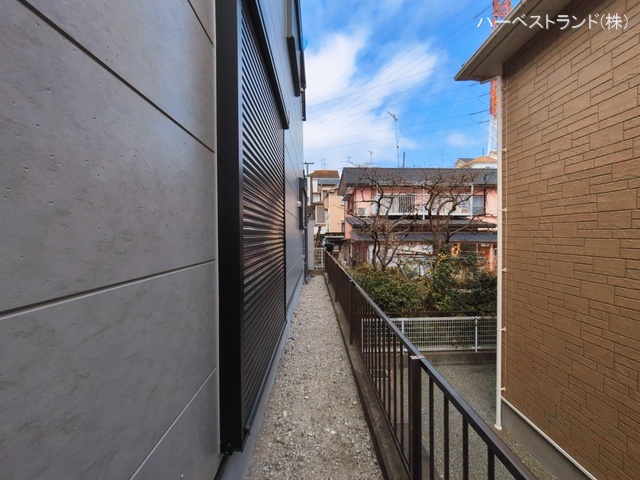 神奈川県横浜市瀬谷区阿久和東2丁目の新築戸建て完成写真 2026年3月9日撮影