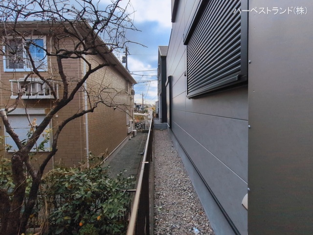 神奈川県横浜市瀬谷区阿久和東2丁目の新築戸建て完成写真 2026年3月9日撮影