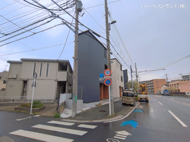 神奈川県川崎市中原区上小田中２丁目の新築戸建て完成写真 2026年4月9日撮影