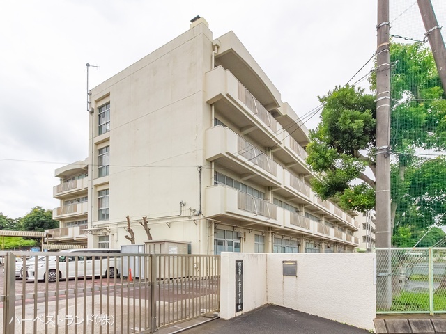 横浜市立奈良中学校　距離2500m