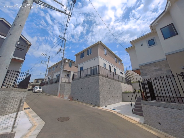 横浜市鶴見区北寺尾6丁目(戸建)16 完成