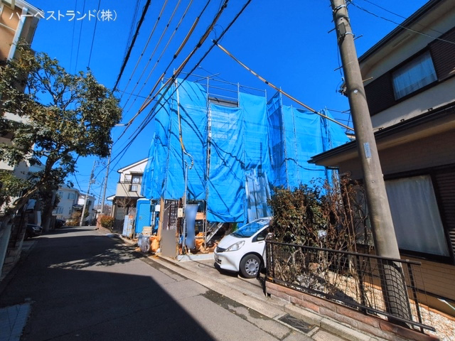 神奈川県横浜市港北区富士塚１丁目の新築戸建てシート写真 2026年3月3日撮影