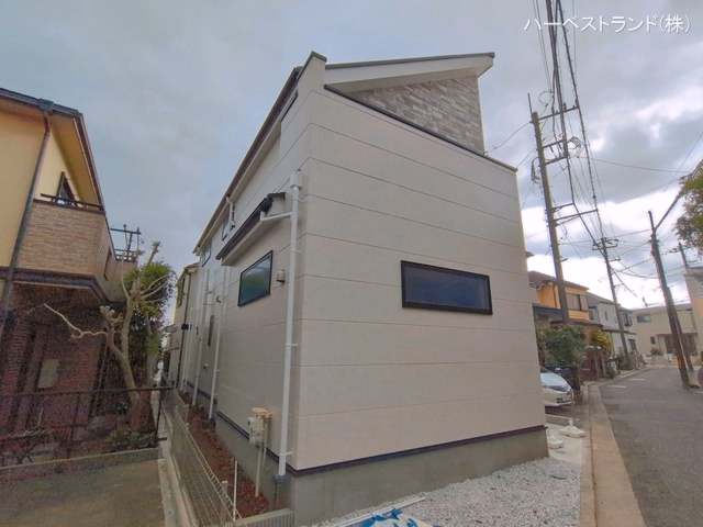 神奈川県横浜市港北区富士塚１丁目の新築戸建て完成写真 2026年4月20日撮影