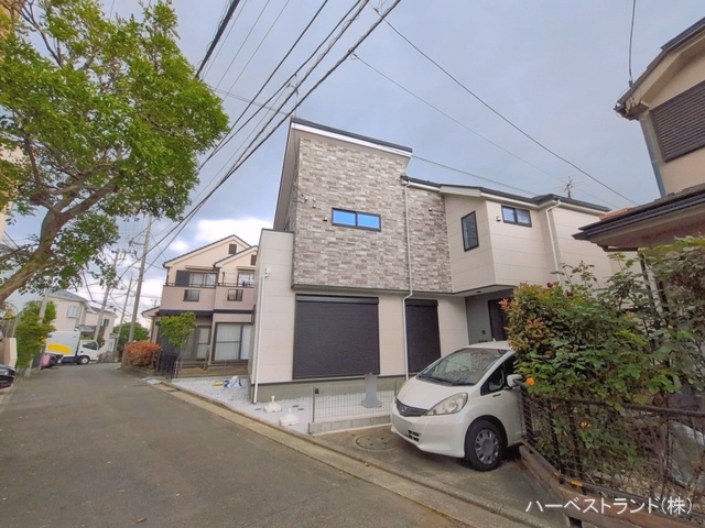 神奈川県横浜市港北区富士塚１丁目の新築戸建て完成写真 2026年4月20日撮影
